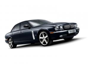 Jaguar XJR Portfolio